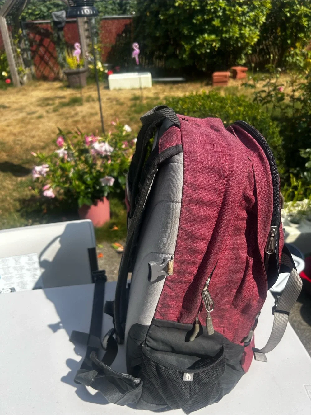 The North Face compact men’s